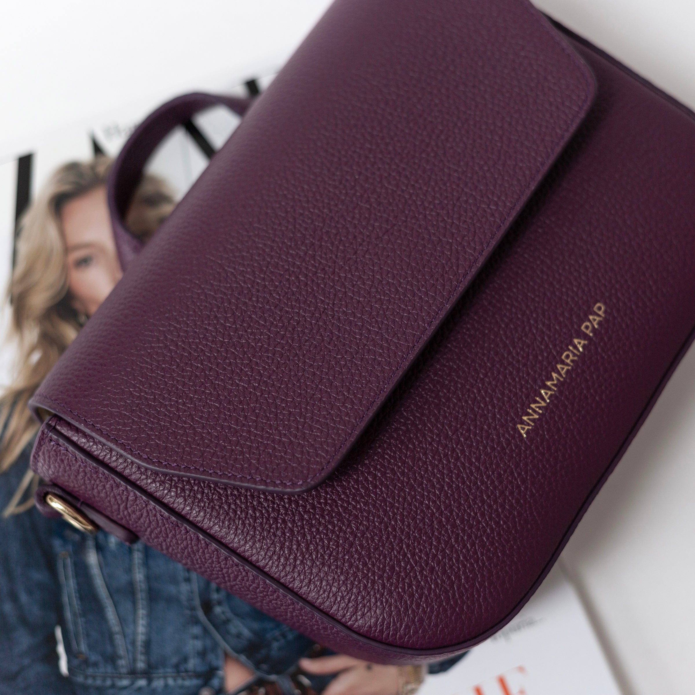 ARIEL leather bag