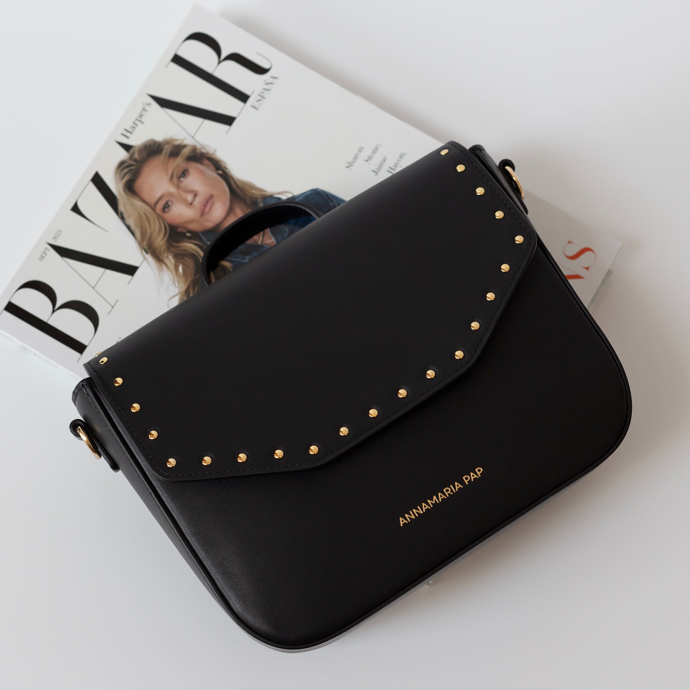 NIU leather bag with studs