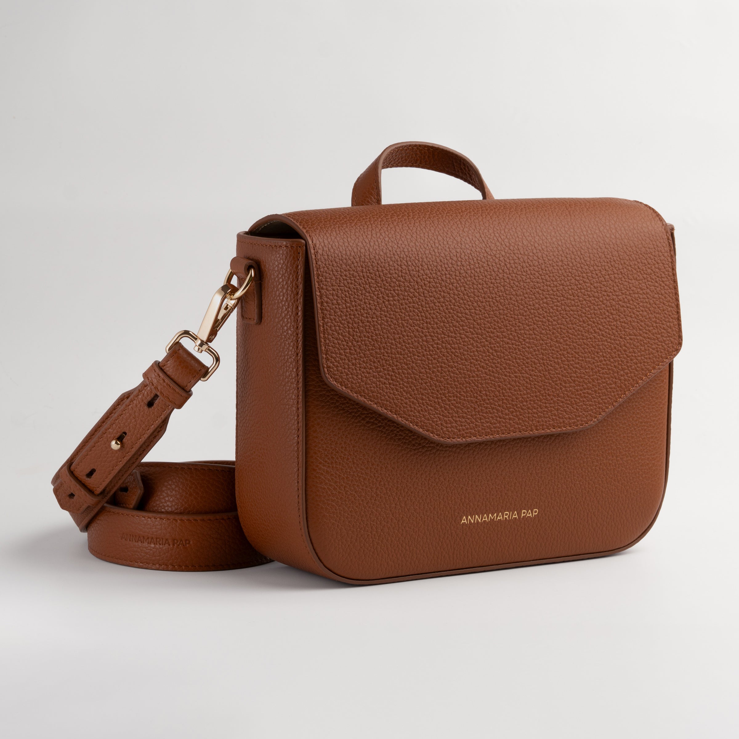 NIU leather bag