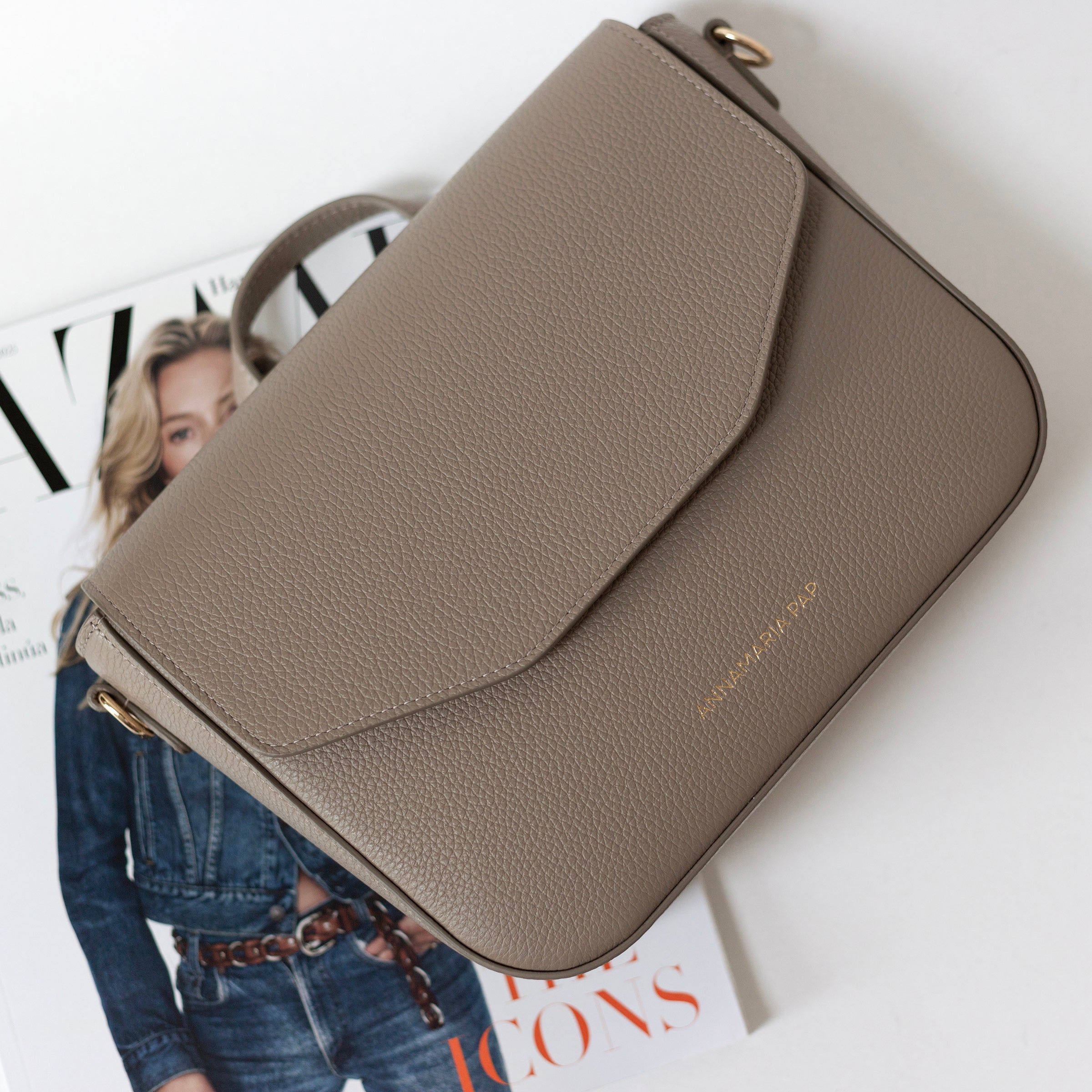 NIU leather bag
