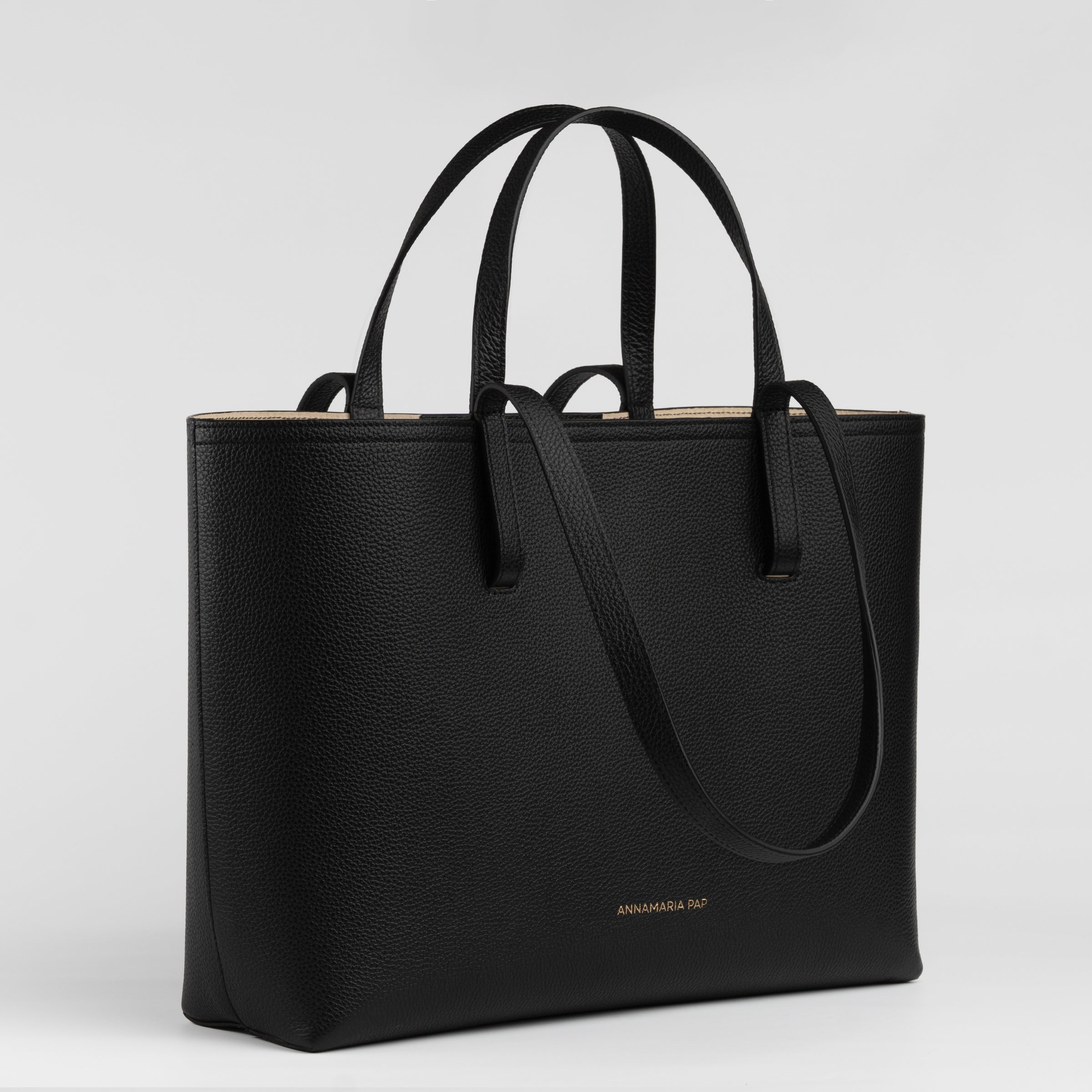 SOPHIA black leather bag