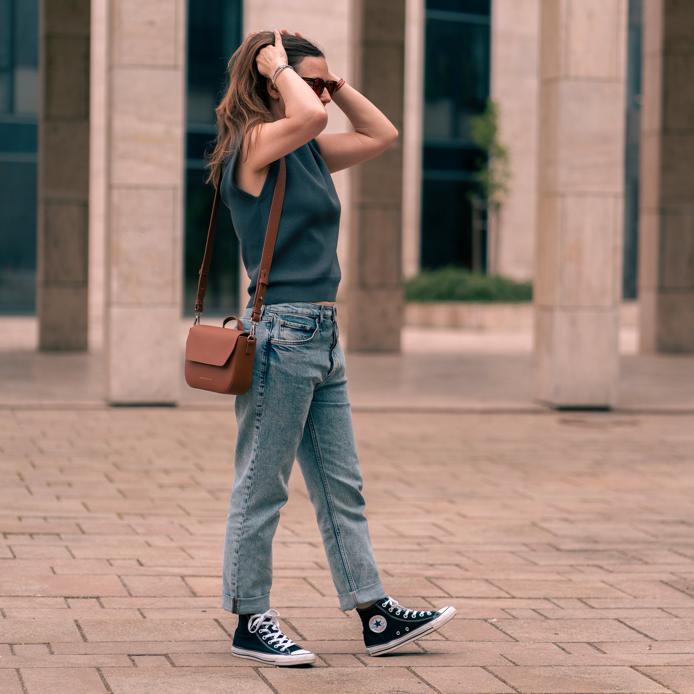 ARIEL leather bag