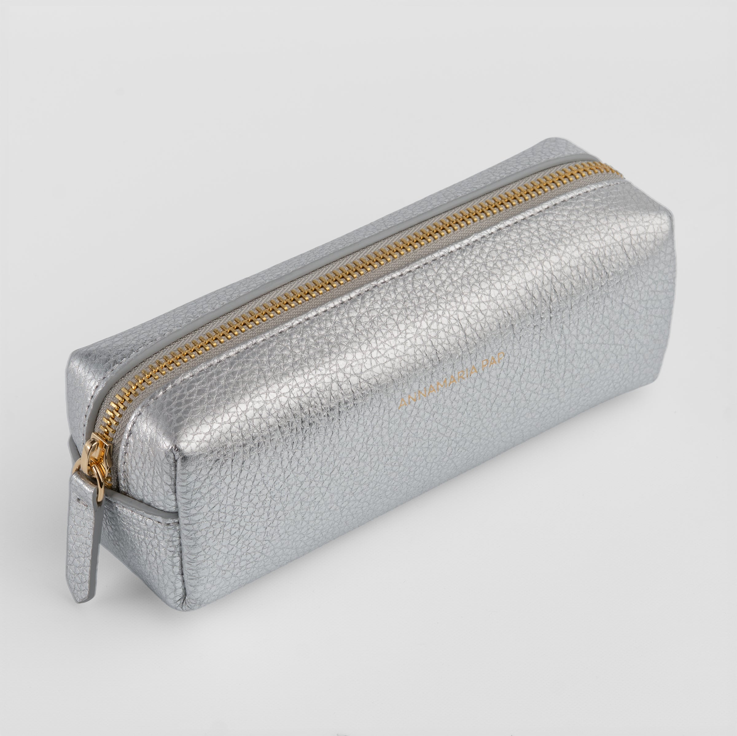 GWEN leather pouch