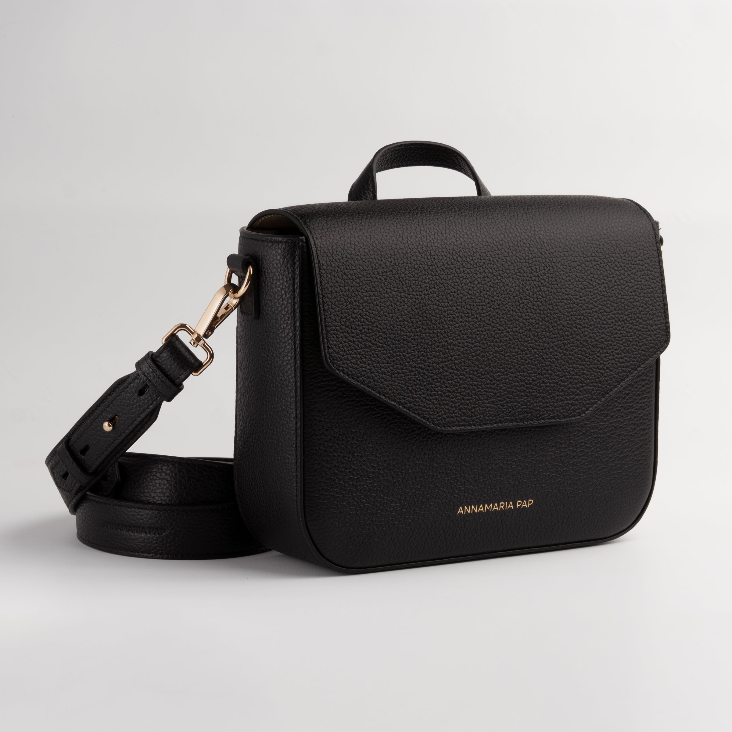 NIU leather bag