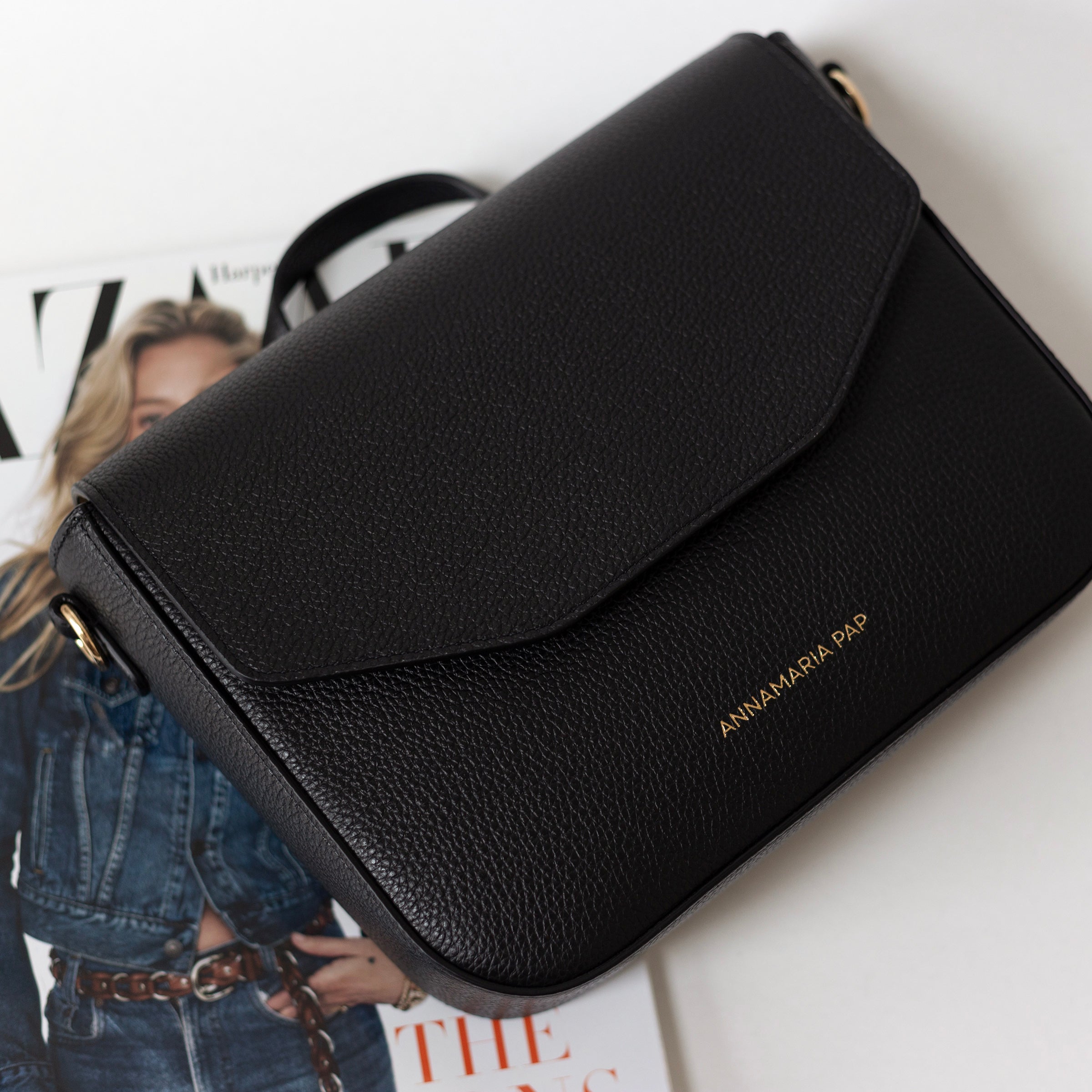 NIU leather bag