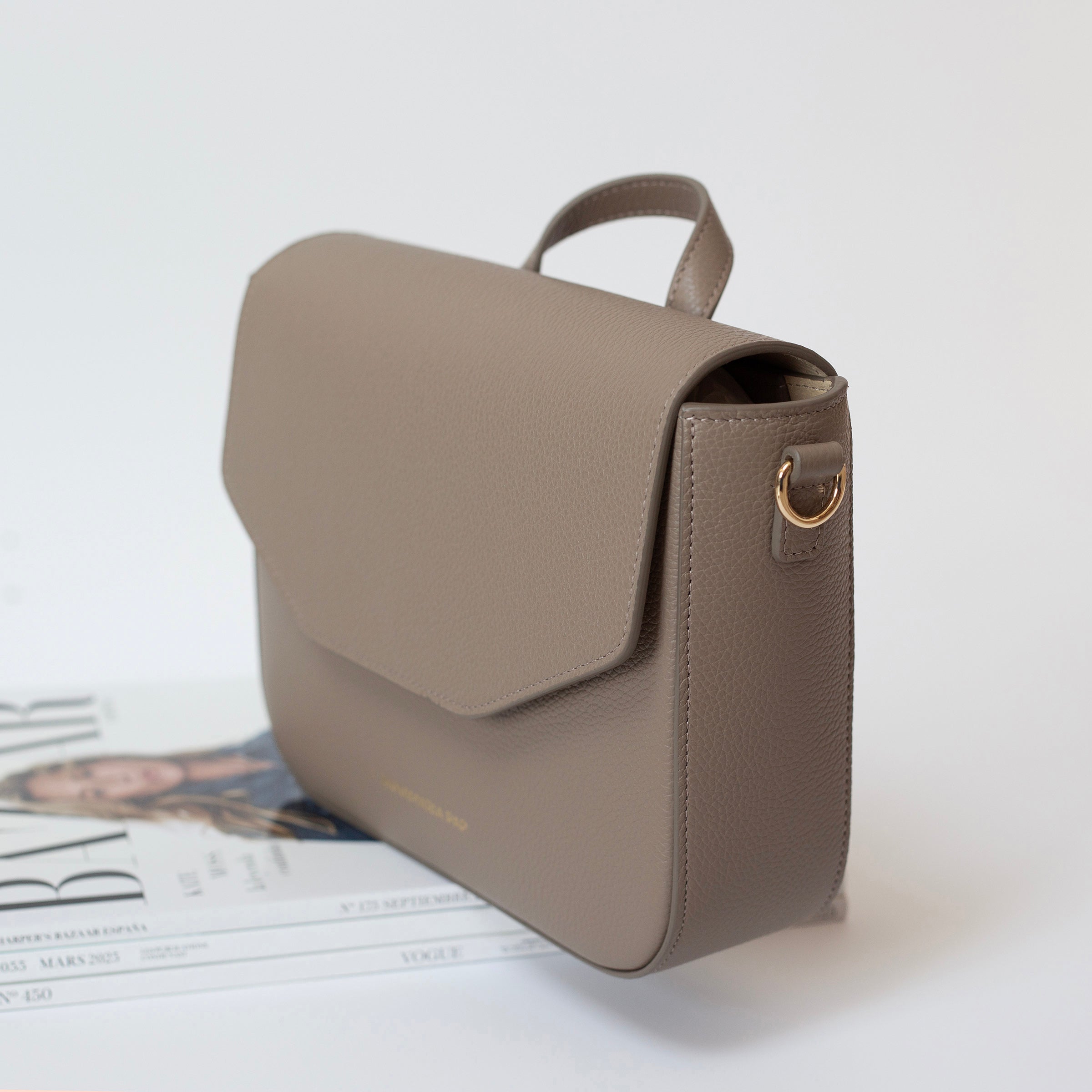 NIU leather bag
