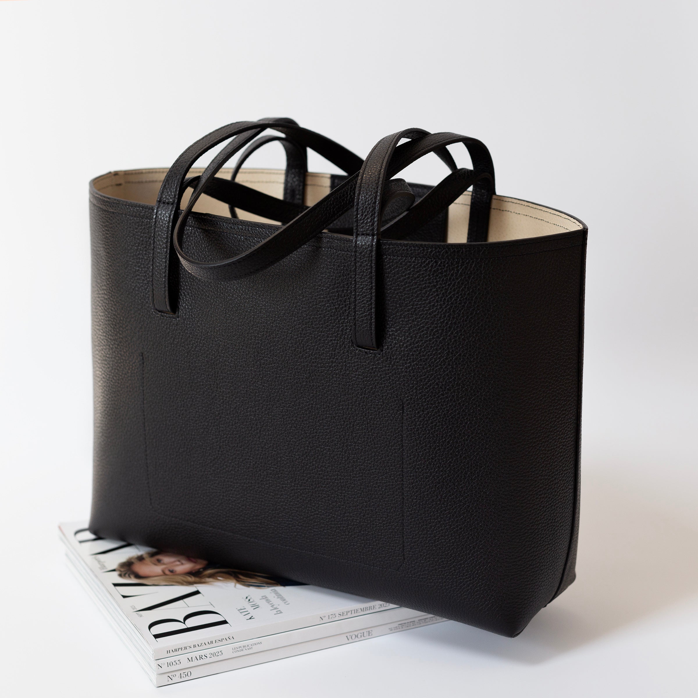 SOPHIA black leather bag