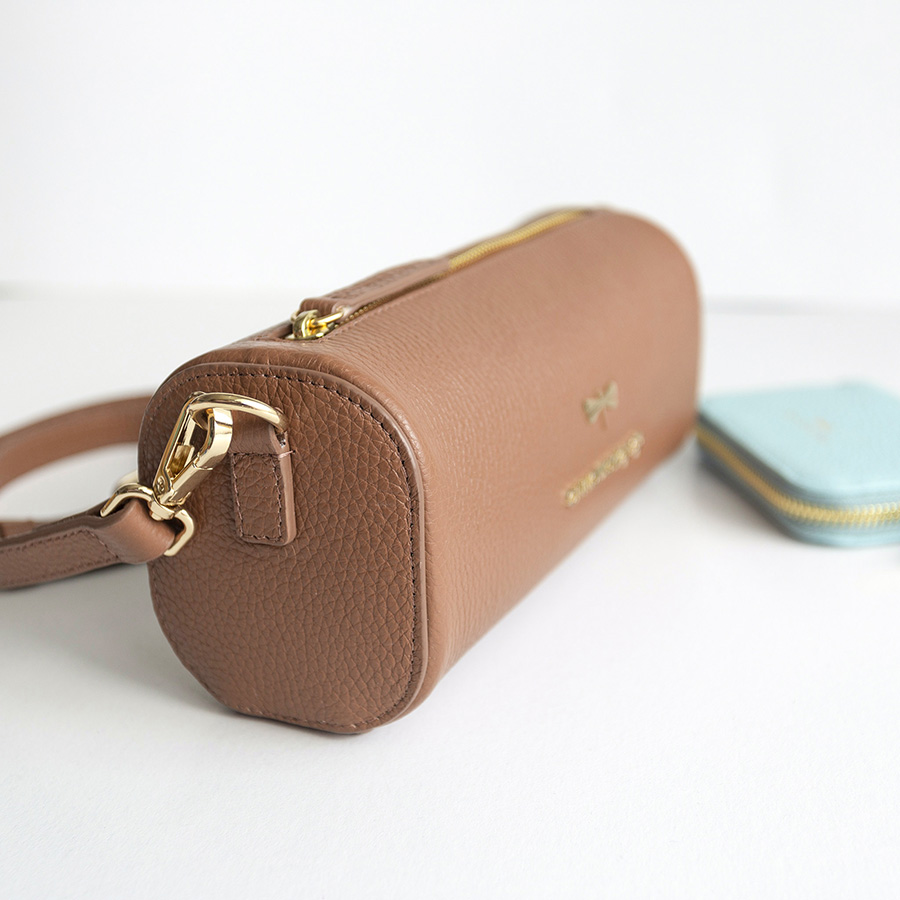 LILY Nut leather bag
