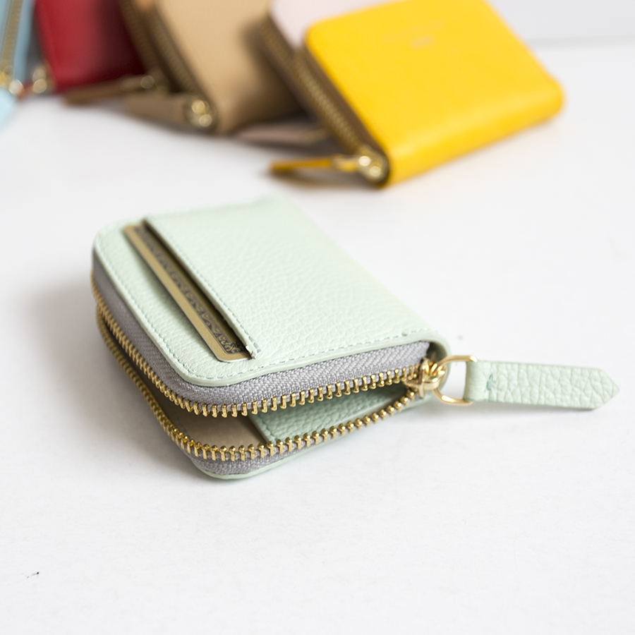 LISA Mint leather wallet