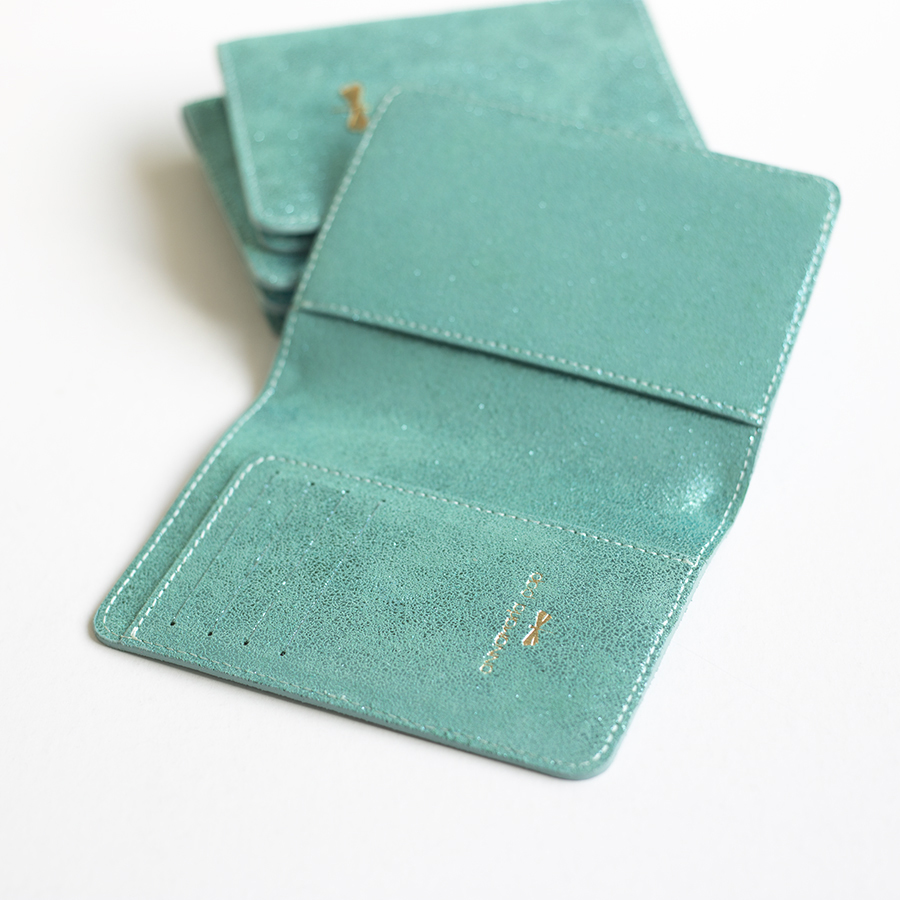 MONA  Turquoise sparkling leather case
