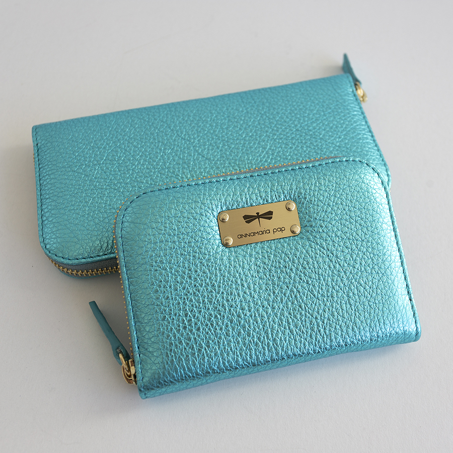 VICKY Shiny turquoise leather wallet